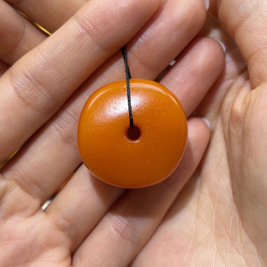 【闪购商品】琥珀裸石未镶嵌饼子