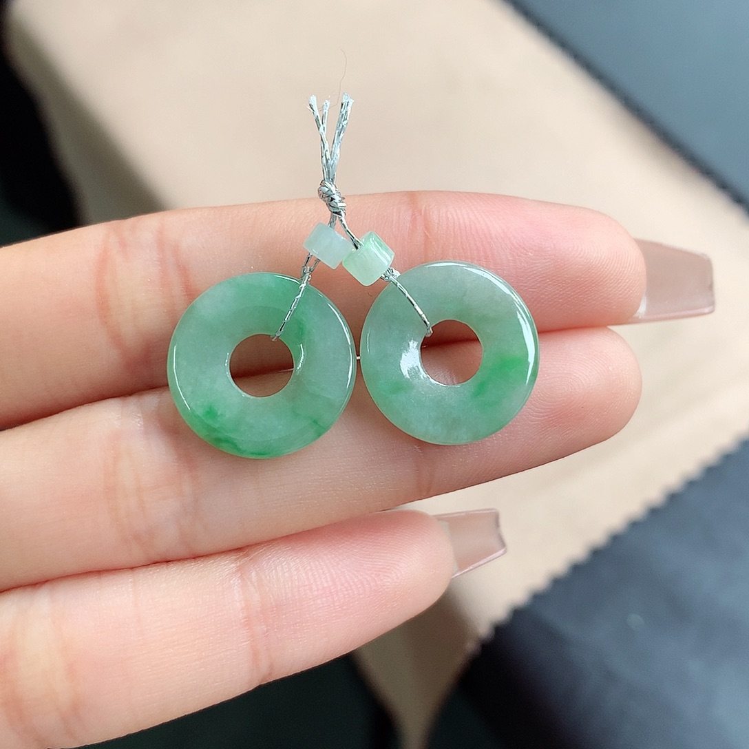 翡翠戒指未镶嵌（福利）耳环甜甜圈一对