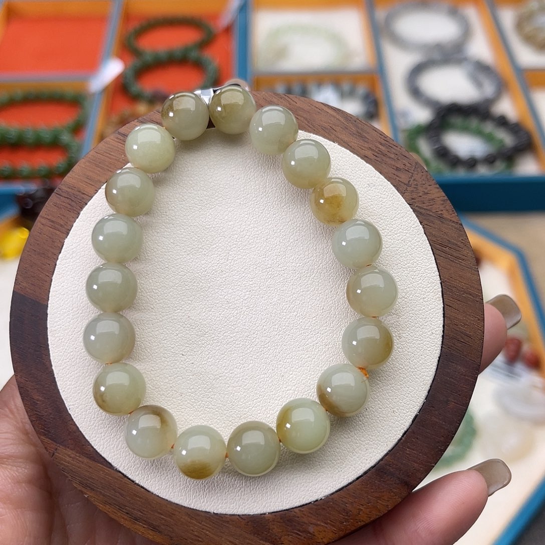 和田玉未镶嵌手串A19卡10