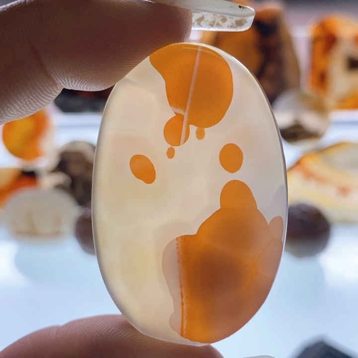 玛瑙/玉髓颈饰未镶嵌