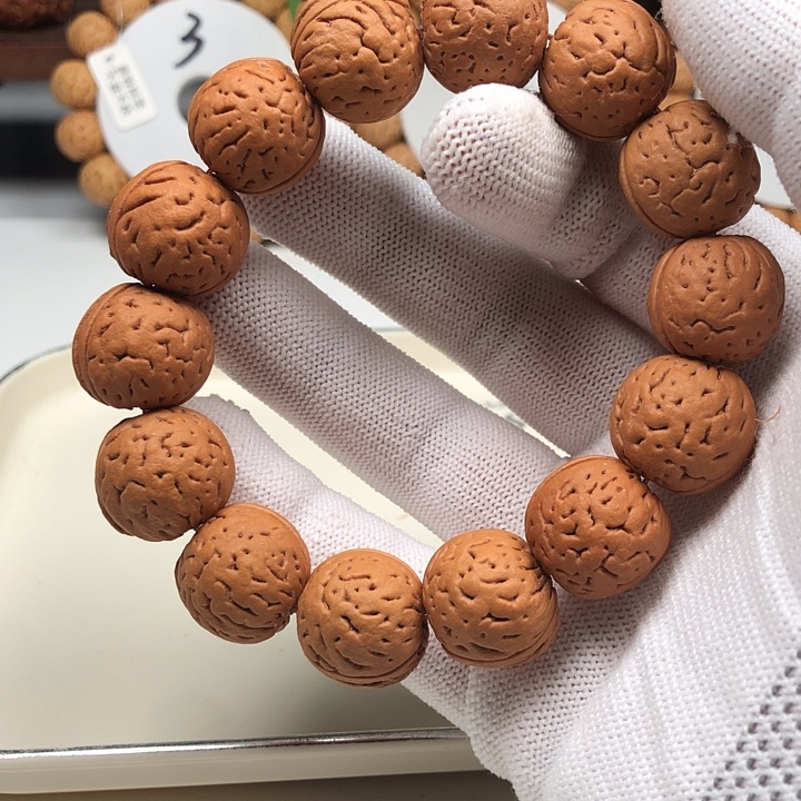 桃核手串拍8888888