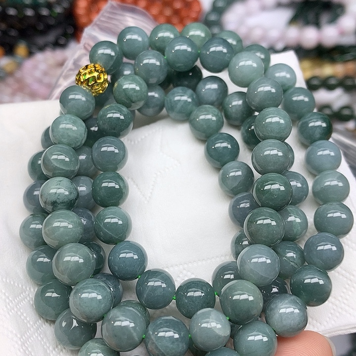 翡翠未镶嵌颈饰手串