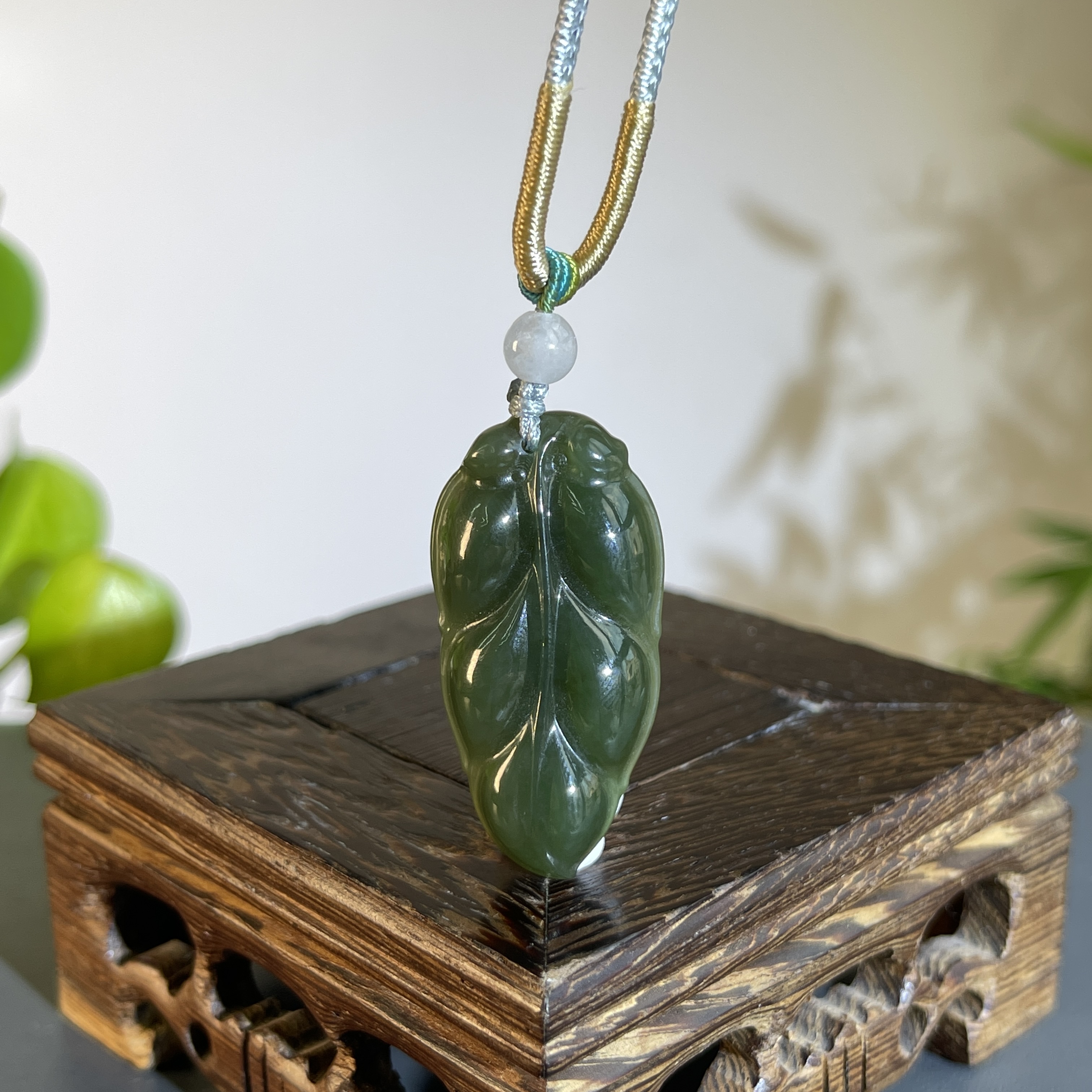 JXW19-011 和田玉-金枝玉叶