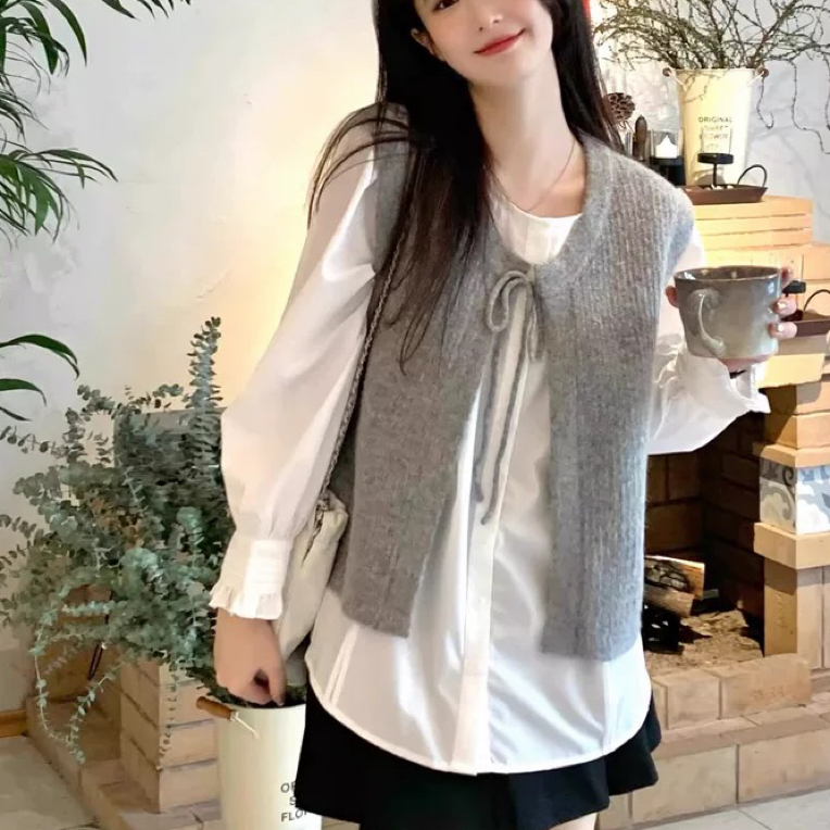 2025新款羊毛短款系带针织马甲女叠穿衬衫外穿坎肩背心开衫外套