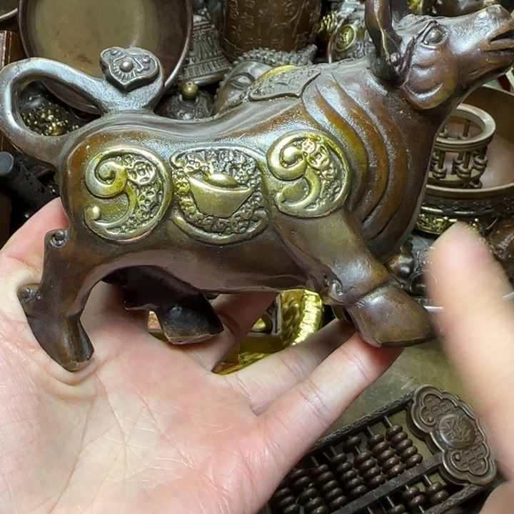 铜器把玩摆件链接