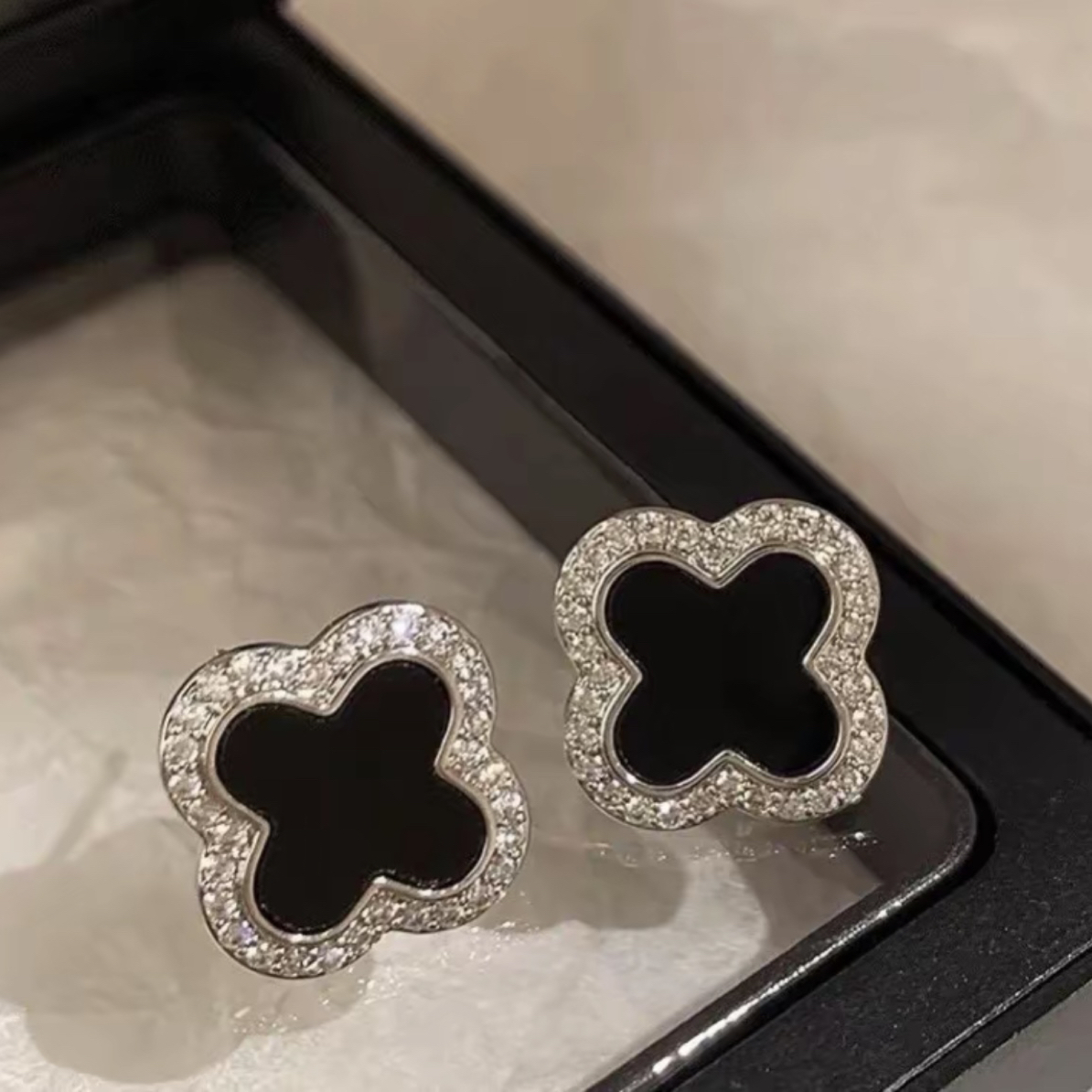 天然翡翠A货 墨翠经典四叶草耳钉（多样性发其一）