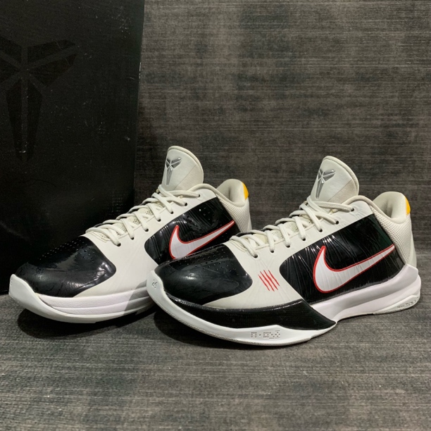 41码/科比5 Protro Bruce Lee Alt 白龙 九九新 带原盒 篮球鞋