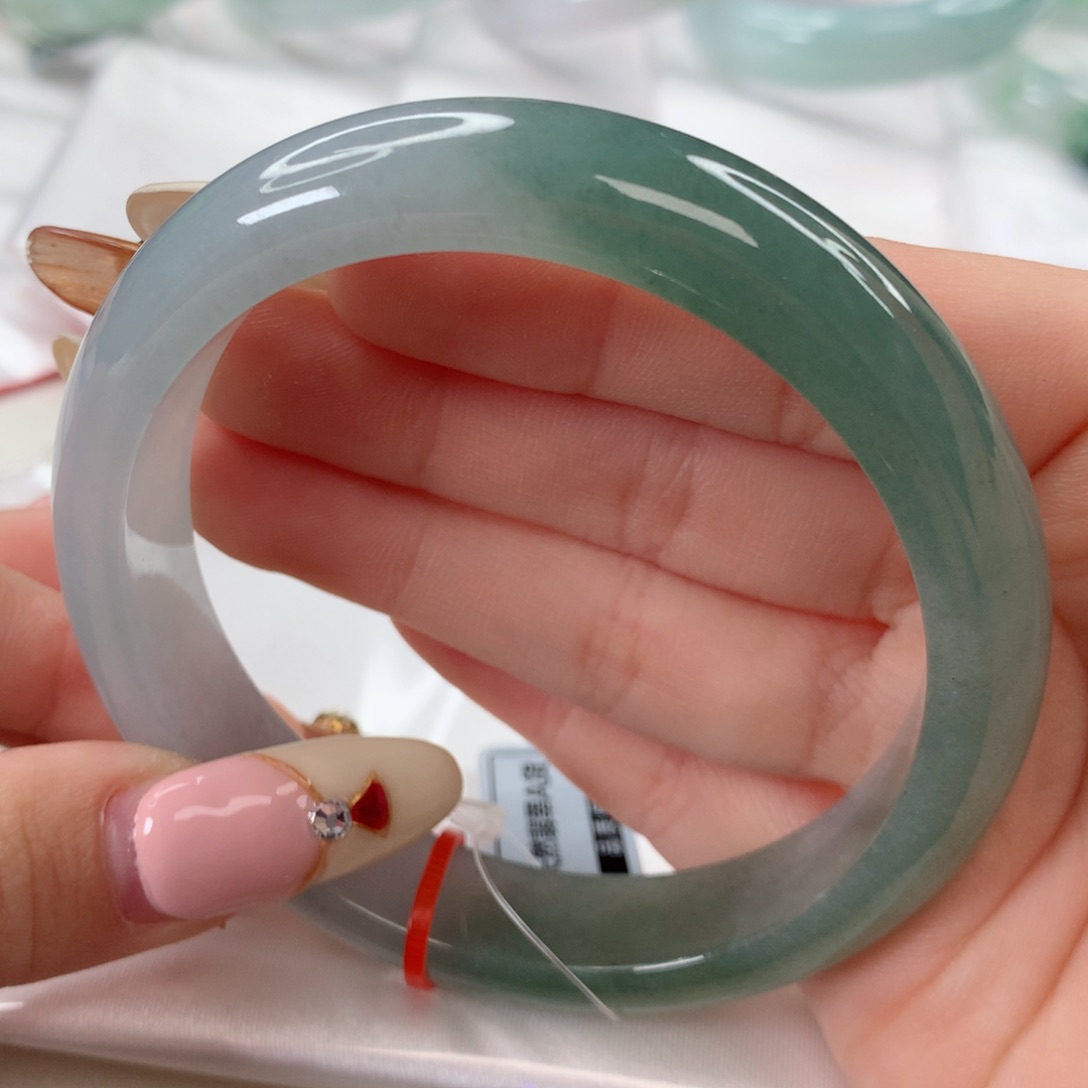 翡翠手镯未镶嵌60.7半山水正圈不要错过