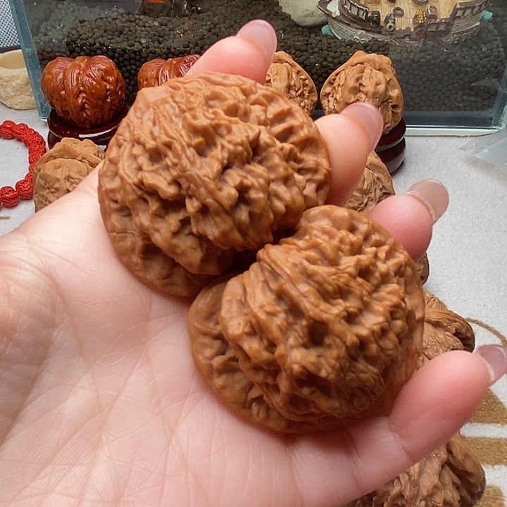 吊坠文玩核桃师虎兽