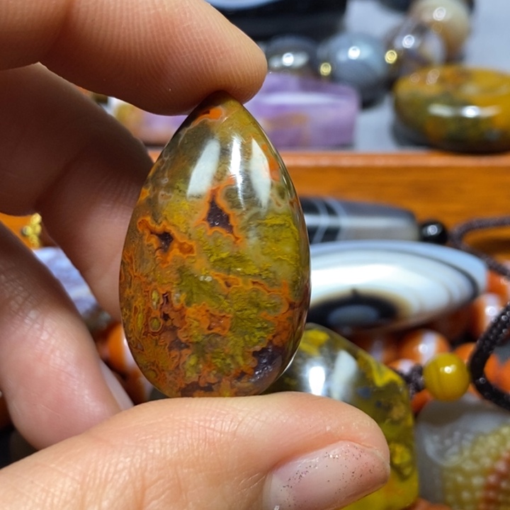 玛瑙/玉髓未镶嵌颈饰