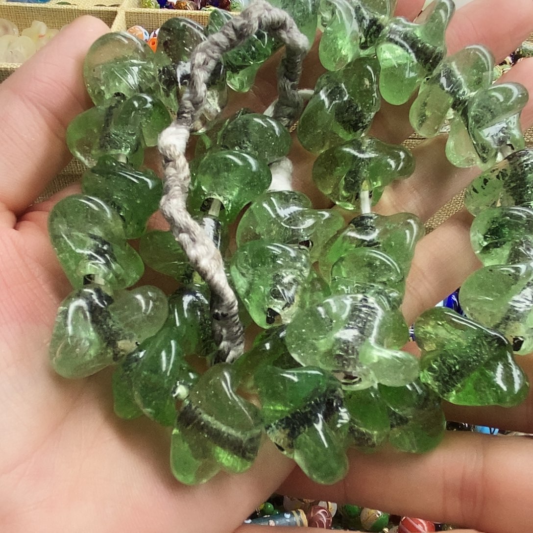 琉璃颈饰尼泊尔妞妞 