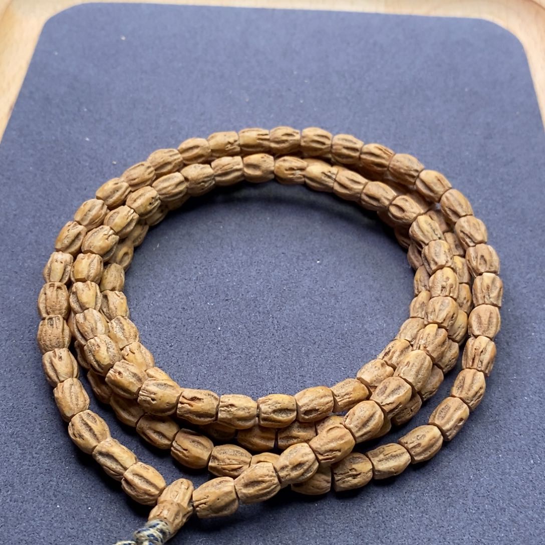 柏香籽/百香籽吊坠A*