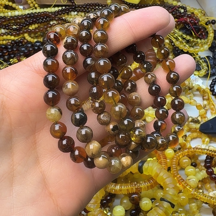 琥珀未镶嵌珠宝奇石