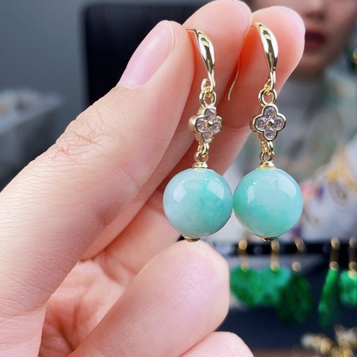 翡翠耳饰未镶嵌饰品