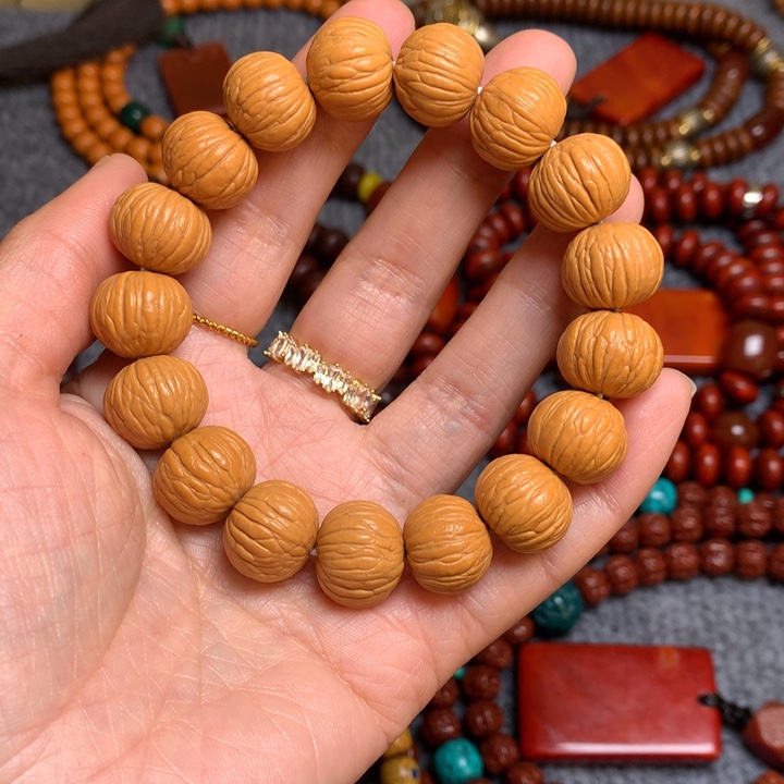 猴头核桃吊坠菩提