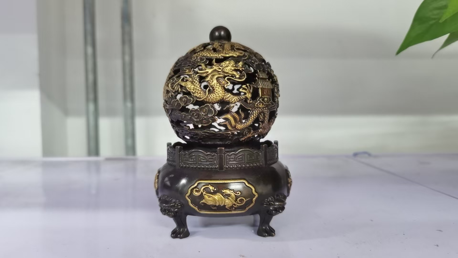 天天古铜精品铜器镂空五龙鎏金转转炉