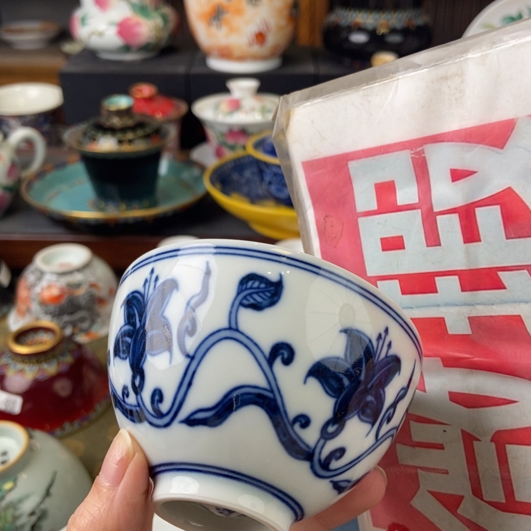 陶瓷艺术家的作品是一种