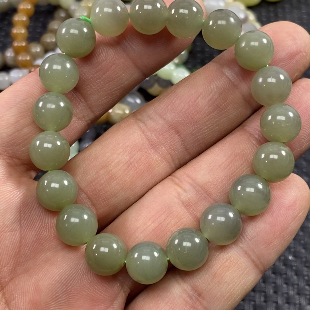 和田玉手链未镶嵌