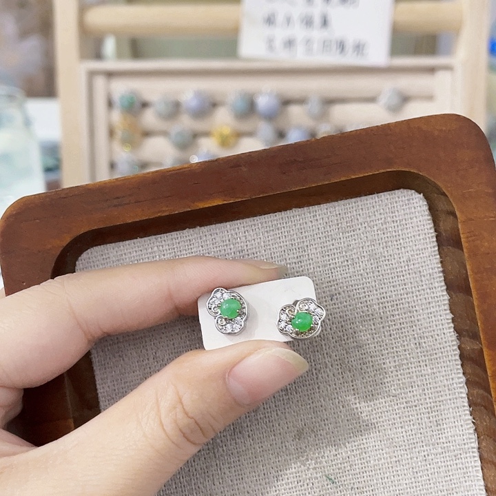 翡翠未镶嵌颈饰天然翡翠Ａ货