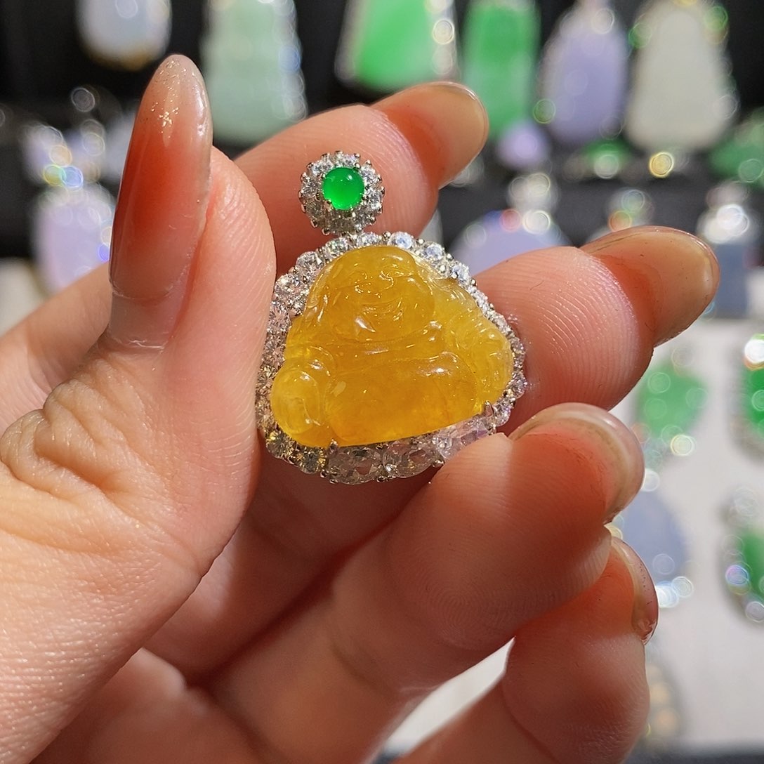 翡翠颈饰银S925镶嵌巧****肉天然翡翠