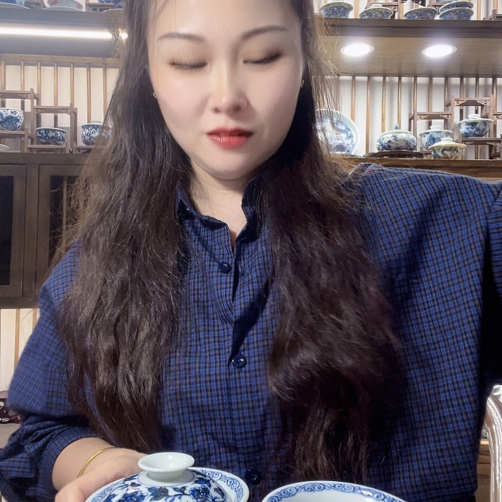 直播间福利牡丹壶承加牡丹盖碗加牡丹压手一套元青花