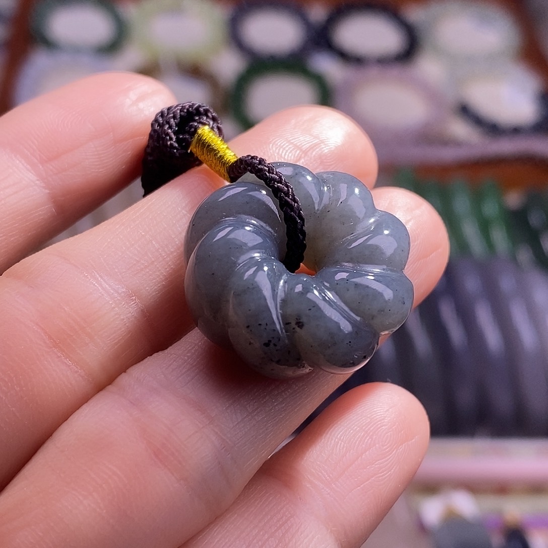 颈饰未镶嵌和田玉青花平安扣