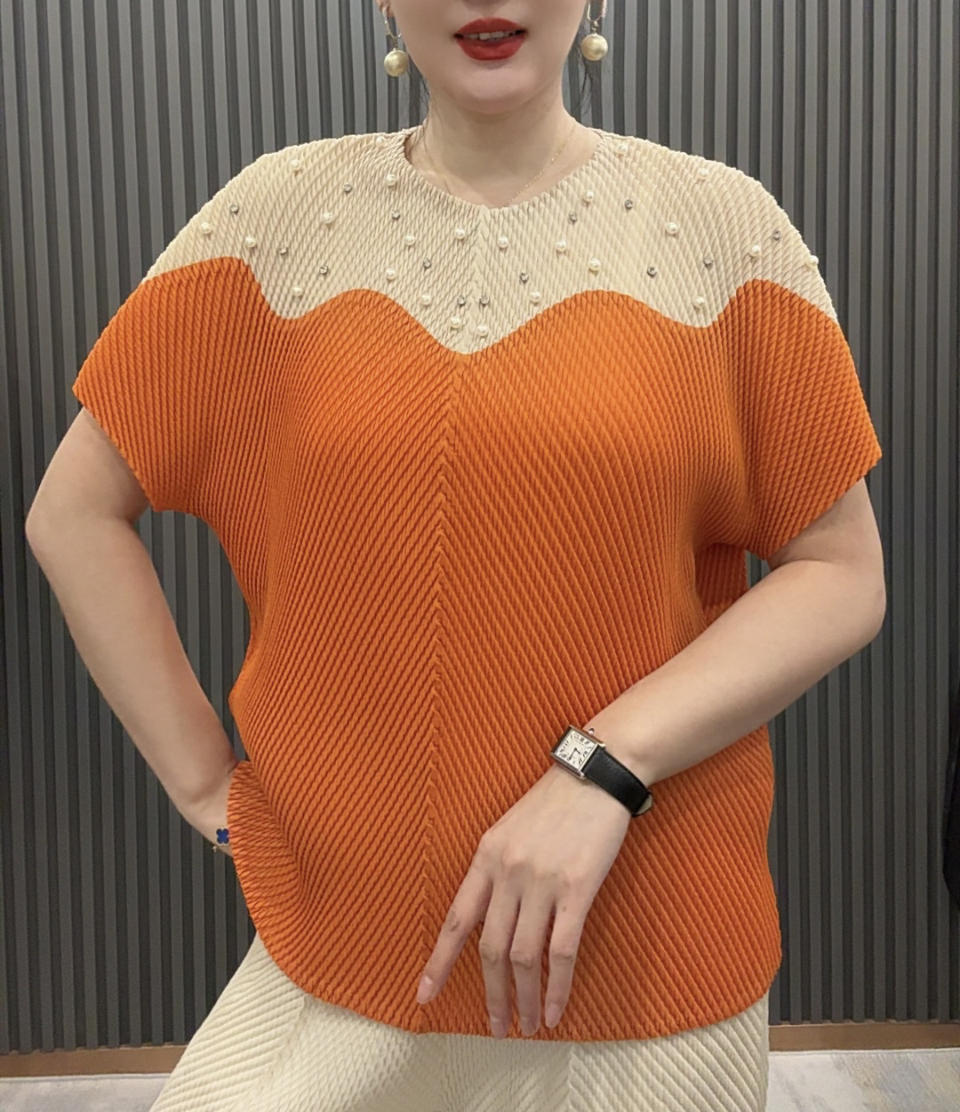 888032时尚女士新款爆款短外套休闲百搭夏季半袖宽松套头潮流