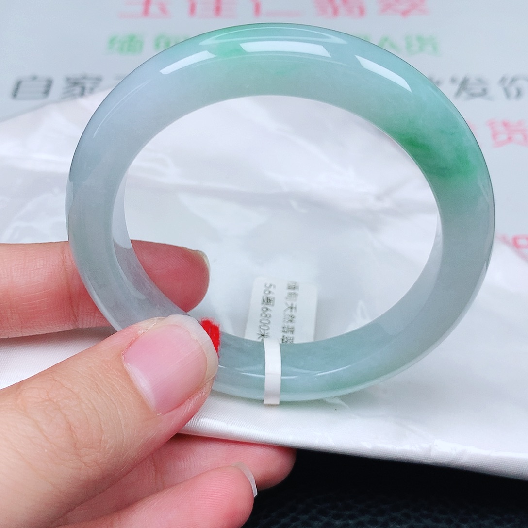 未镶嵌手镯翡翠天然翡翠手镯