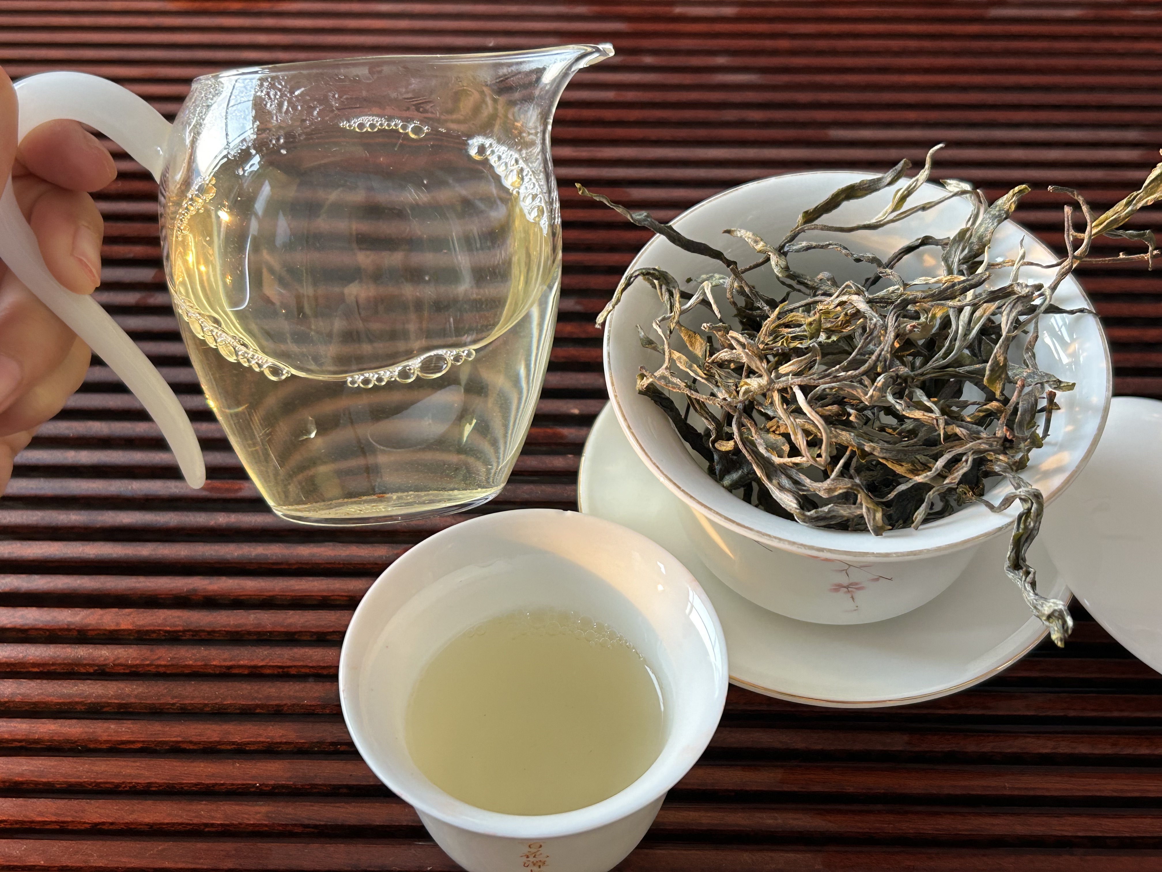 2025年百花潭大树头春散料100g（生茶）【拍1发2】