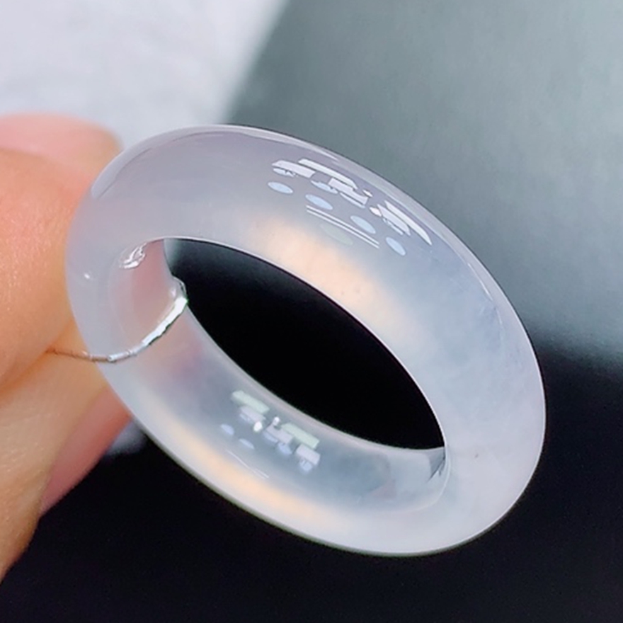 天然A货翡翠戒指高冰透白月光14-15号圈口内径17.3宽5.9厚4.0起钢