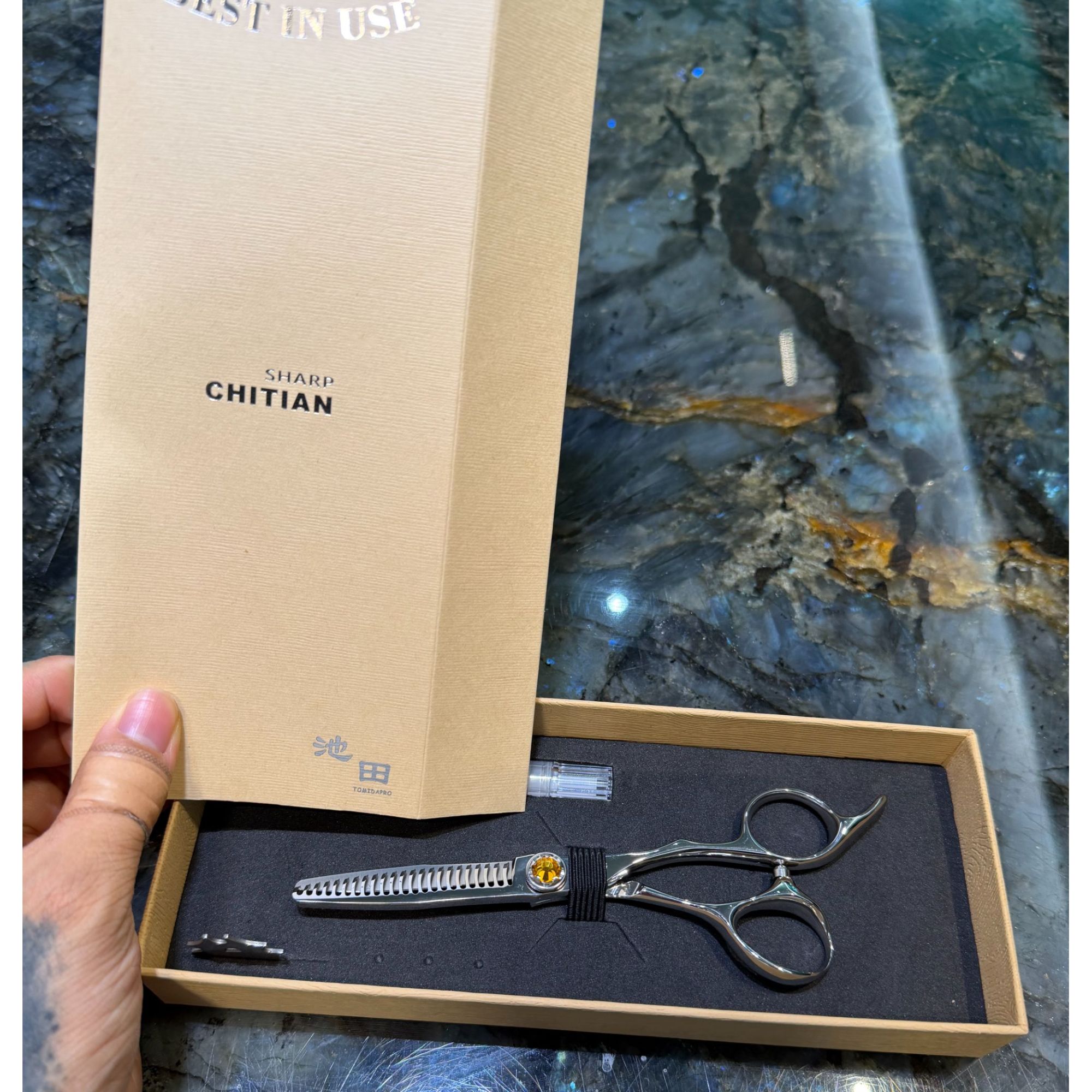 池田发根无痕5-8%牙剪