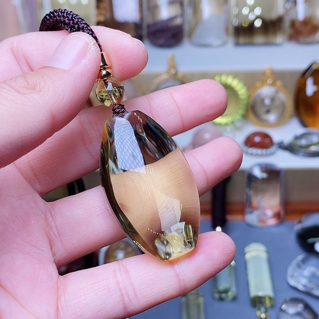 水晶水晶吊坠未镶嵌