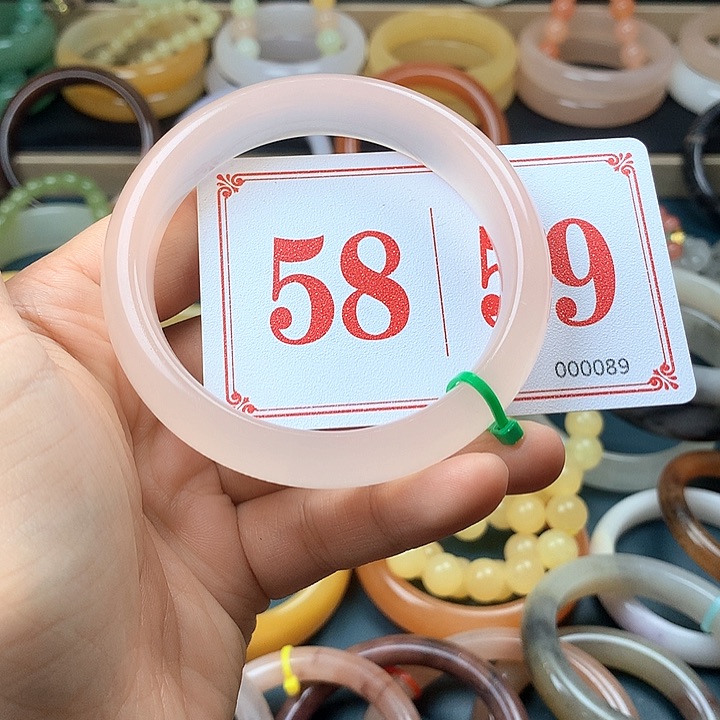 石英质玉（黄龙玉）未镶嵌手镯