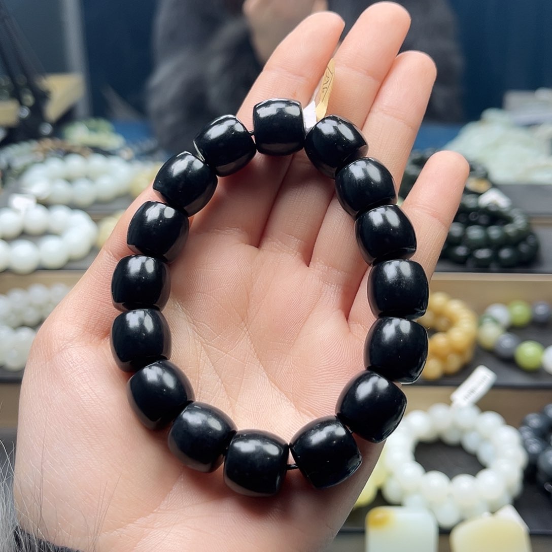 和田玉手链未镶嵌