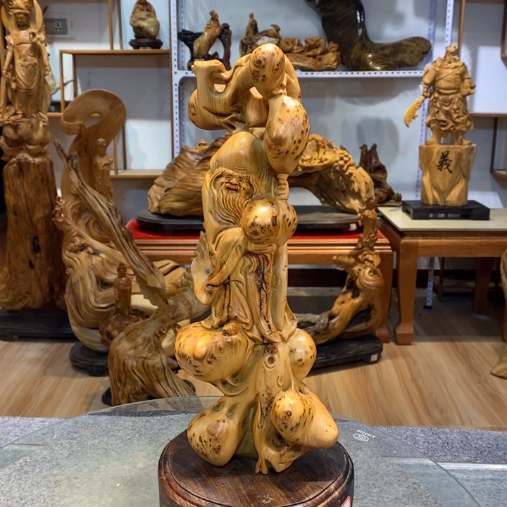 柏木（崖柏）留疤寿星