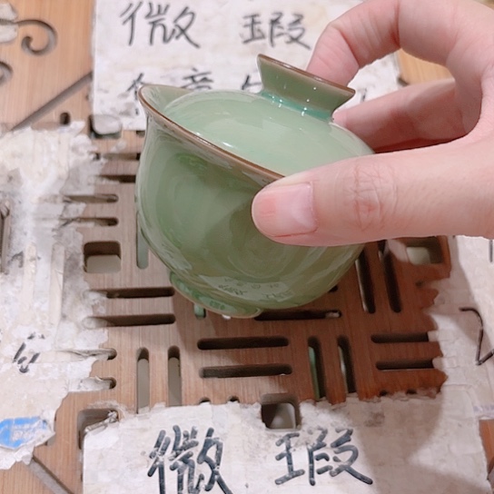 微瑕介意的勿拍，喜欢再下单，谢谢支持
