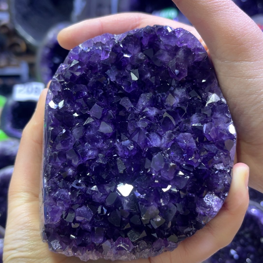 紫晶摆件未镶嵌紫水晶