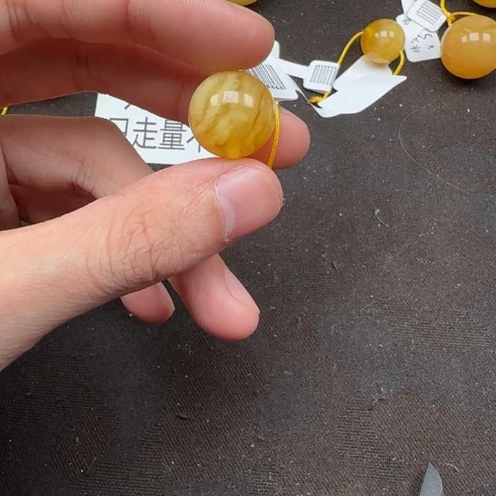 蜜蜡未镶嵌珠宝奇石天然11