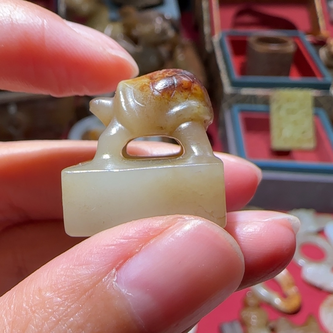 和田玉挂件未镶嵌意*