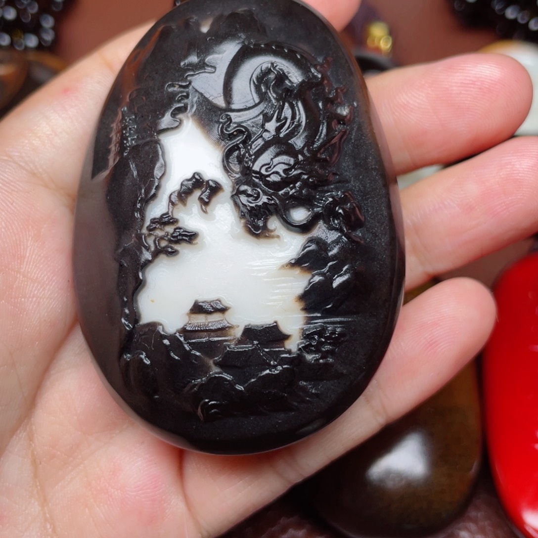 和田玉颈饰未镶嵌智**生