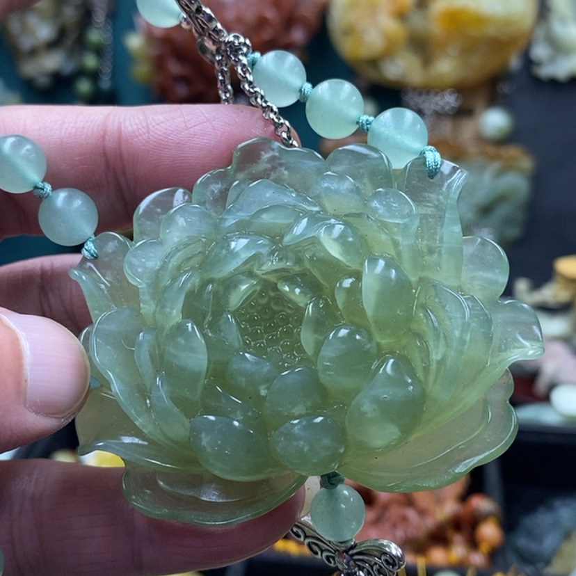 【闪购商品】蛇纹石玉吊坠未镶嵌