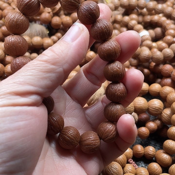 草珠菩提吊坠1.4同尺磨盘风羽自然泛油