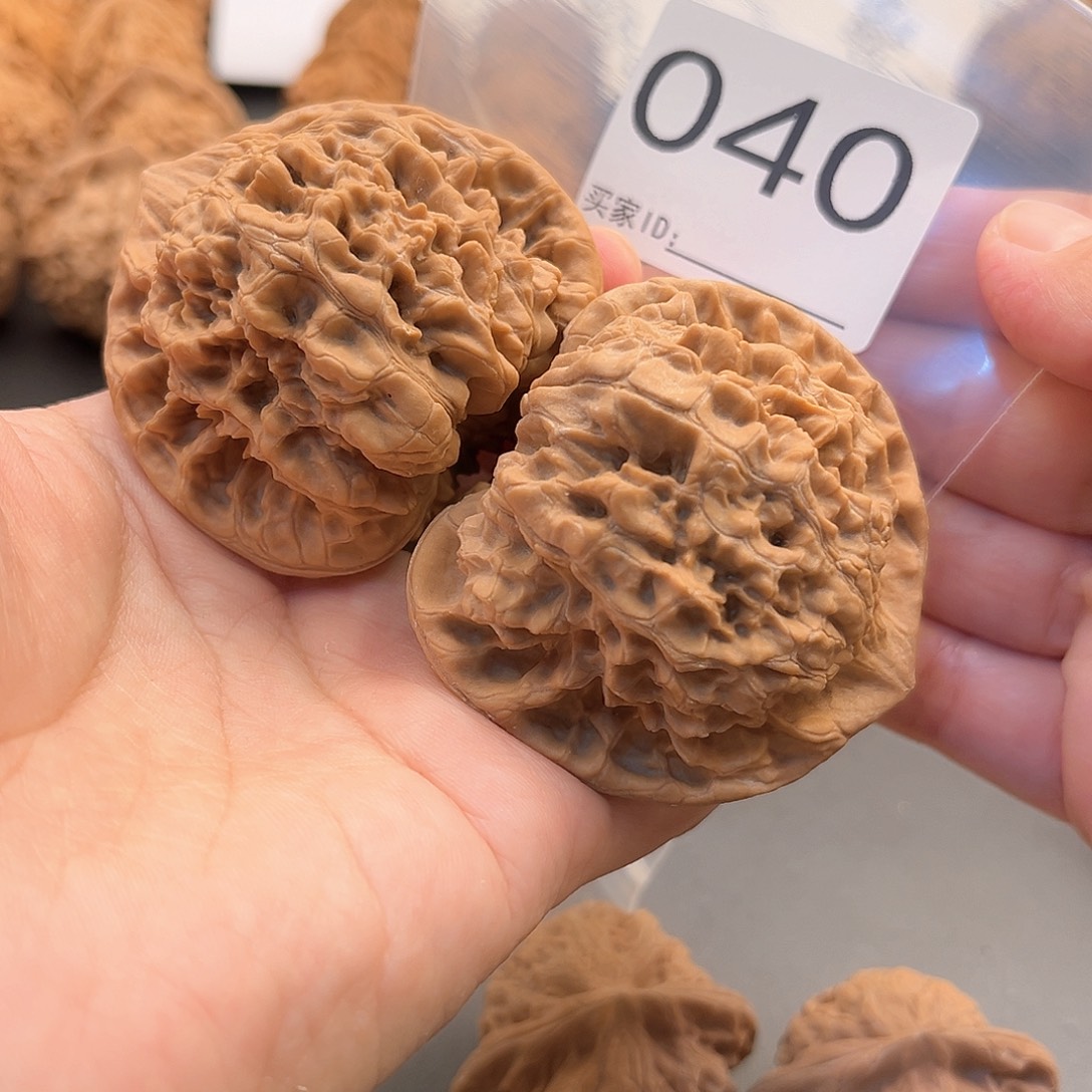 独***忆桃核把件官帽福利52