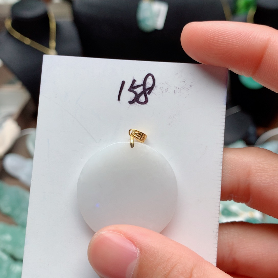 翡翠颈饰银S925镀金镶嵌吊坠