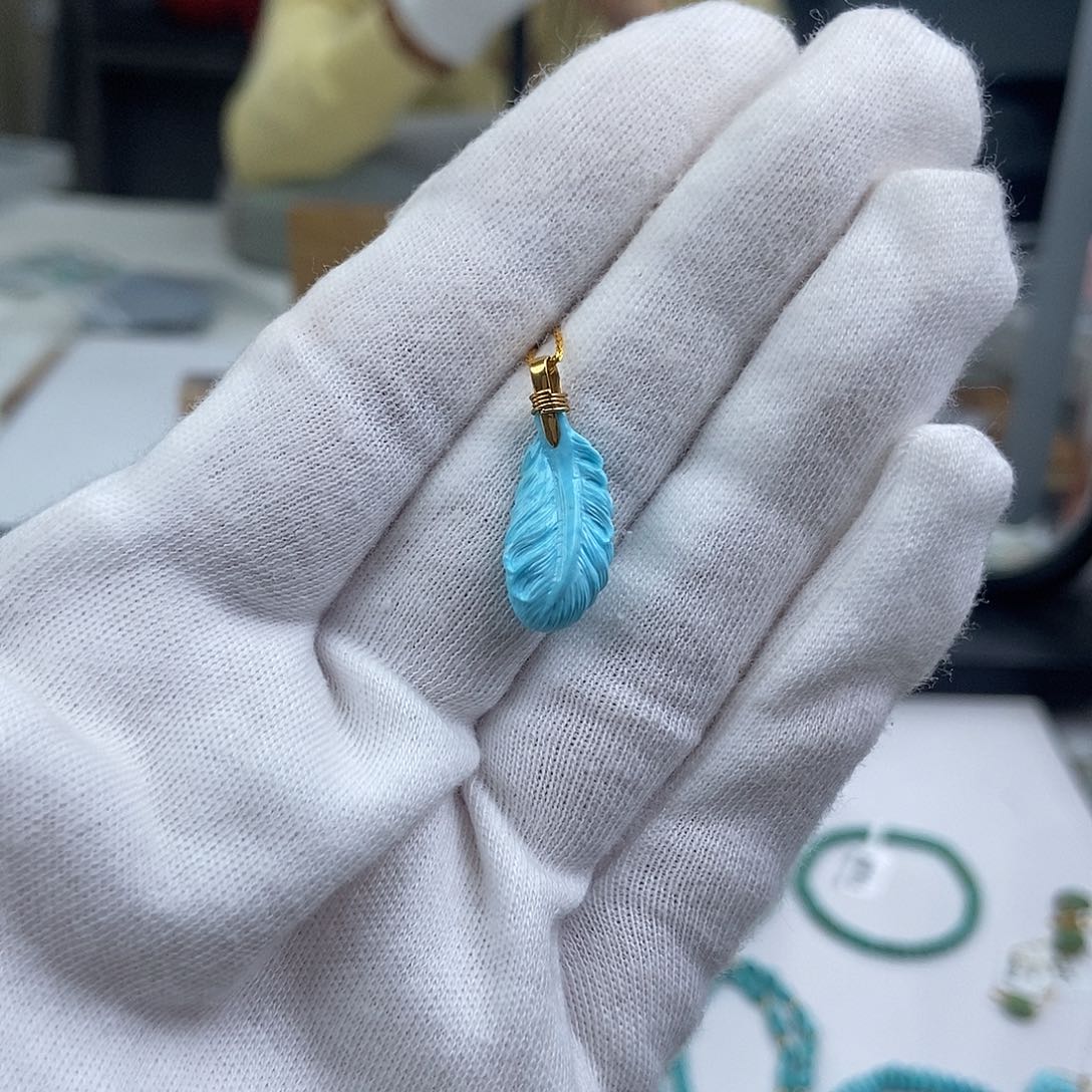 绿松石18K金镶嵌珠宝奇石