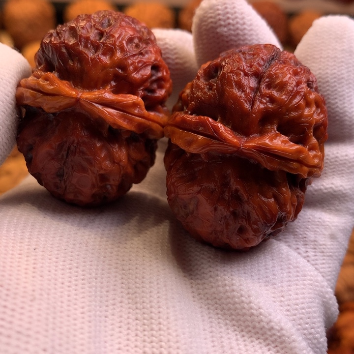 文玩核桃吊坠好**巧26哦哦哦哦