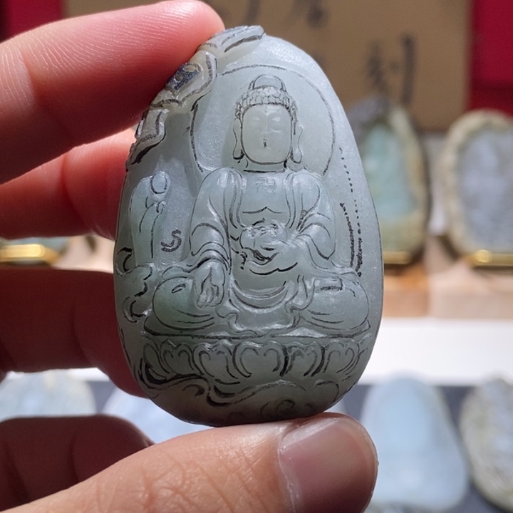 定制翡翠未镶嵌翡翠