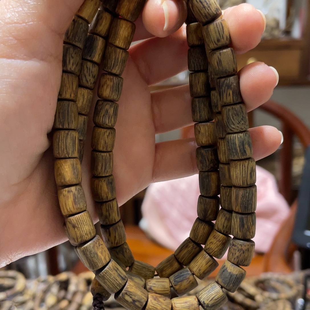 刘***瓶沉香沉香碎屑树心油多圈