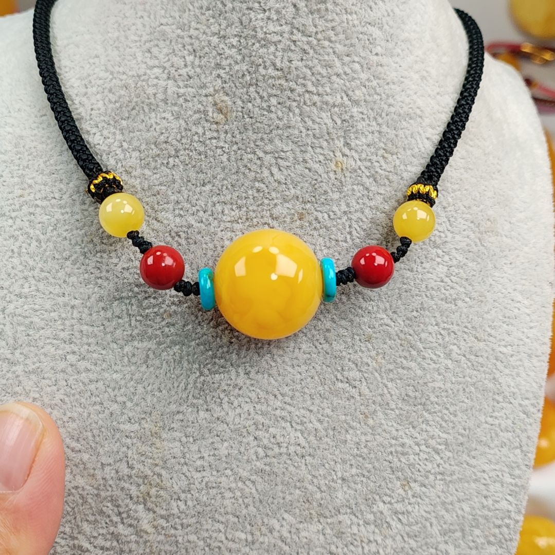 琥珀吊坠(赠链)未镶嵌圆珠2O