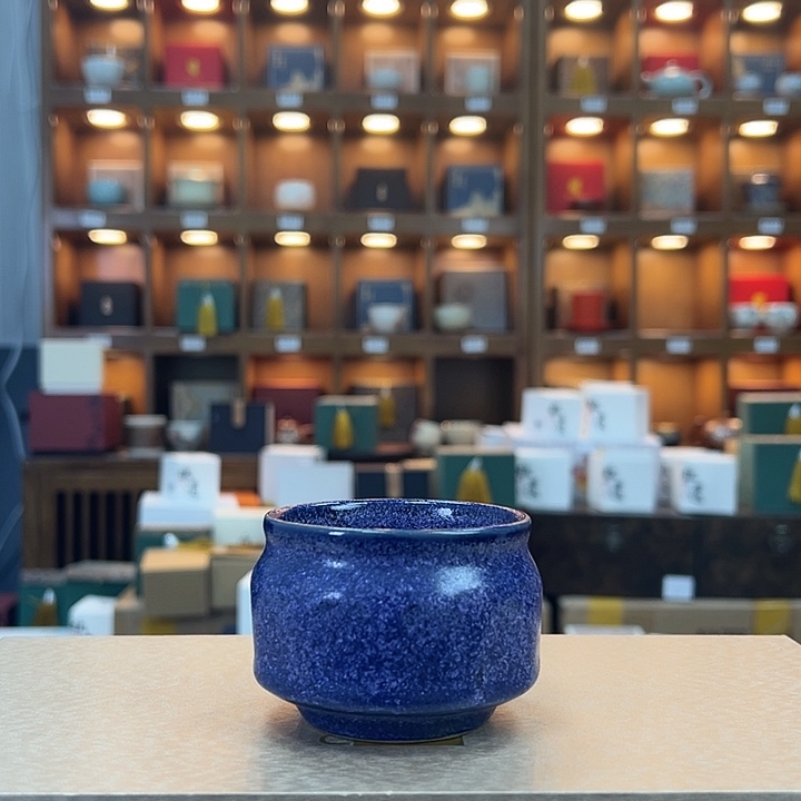 杯哈哈你也太可爱了吧哈